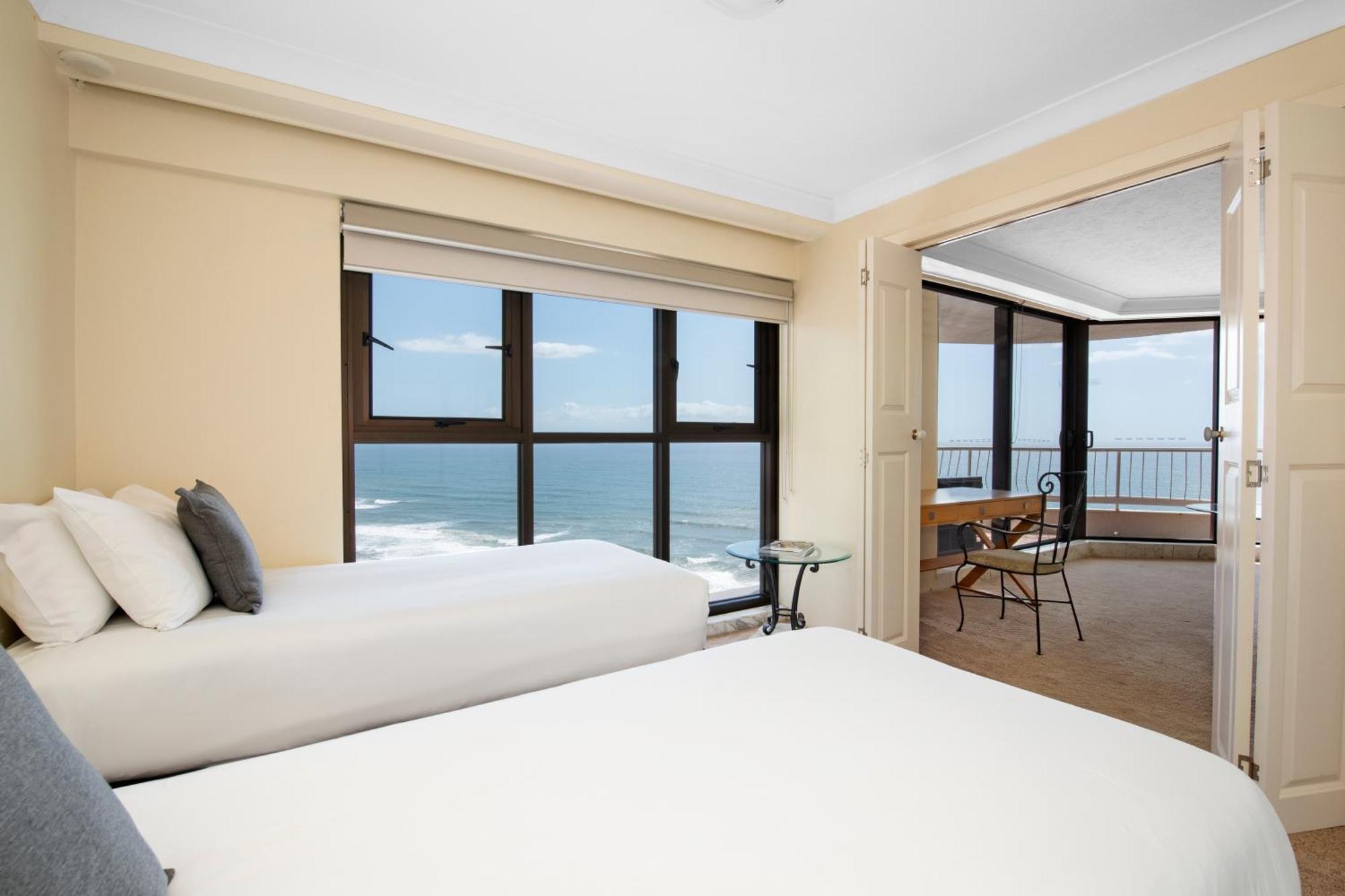 Aparthotel Breakfree Acapulco Gold Coast Exterior foto